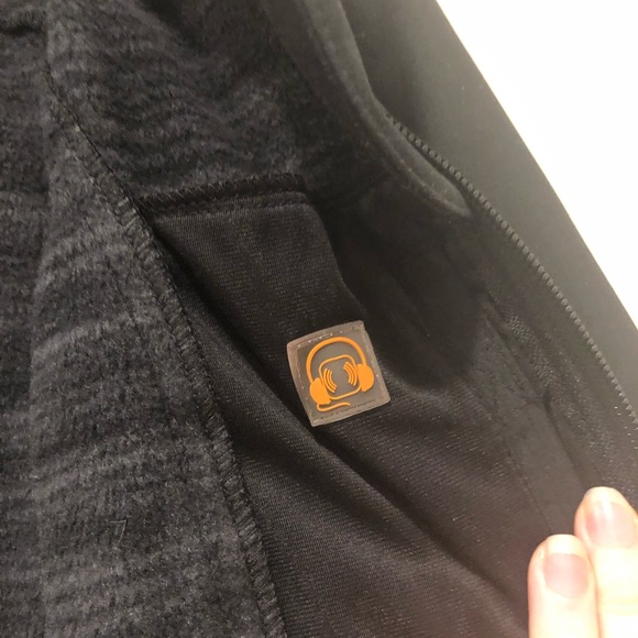 Spring/Fall Black True North Jacket - Picture 5 of 6